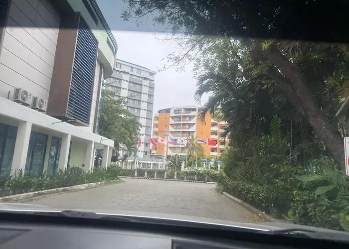 Aparthotel Ostdonks Mactan 2*